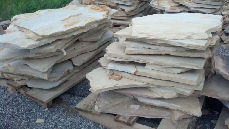 Put to the Test: Best Stone for Winter Climate Projects